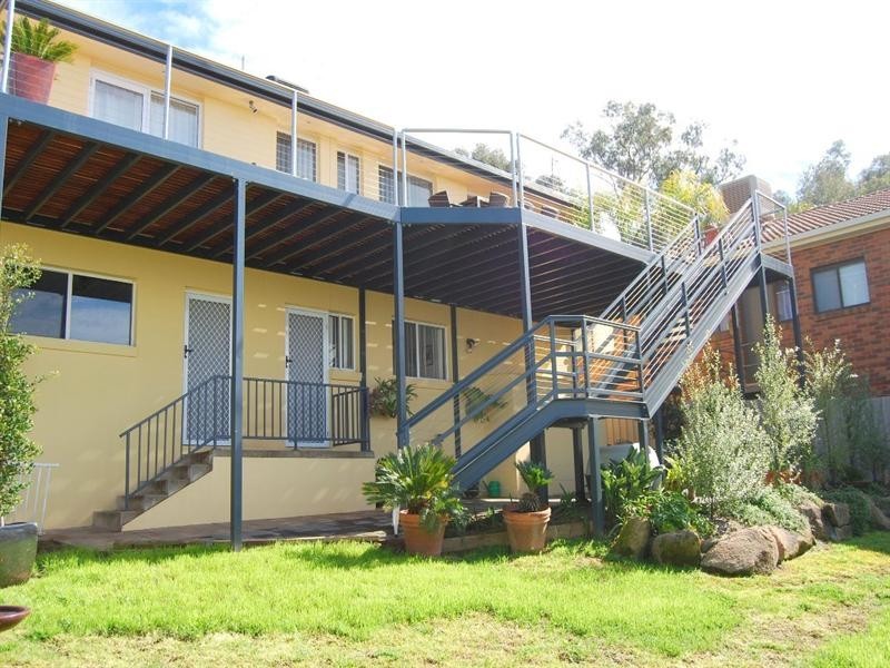 3 Andrews Avenue, Wagga Wagga NSW 2650