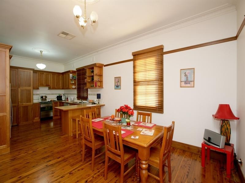 53 Brookong Avenue, Wagga Wagga NSW 2650