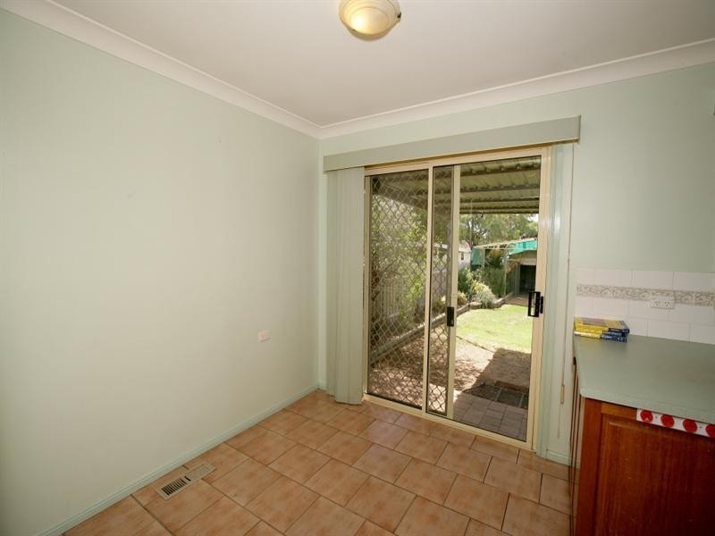 17 Barinya Street, Kooringal NSW 2650