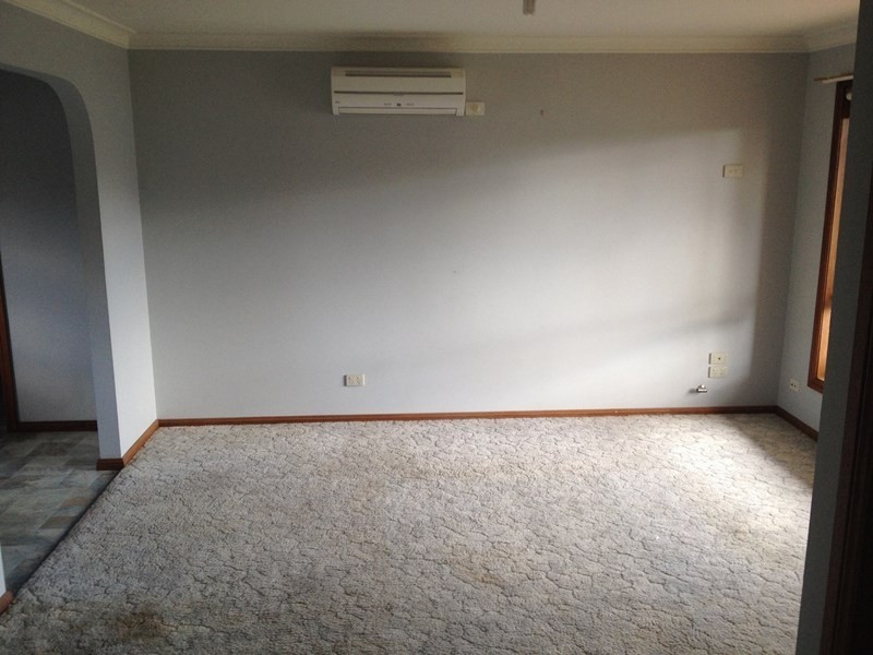 1/2 Borneo Place, Wagga Wagga NSW 2650