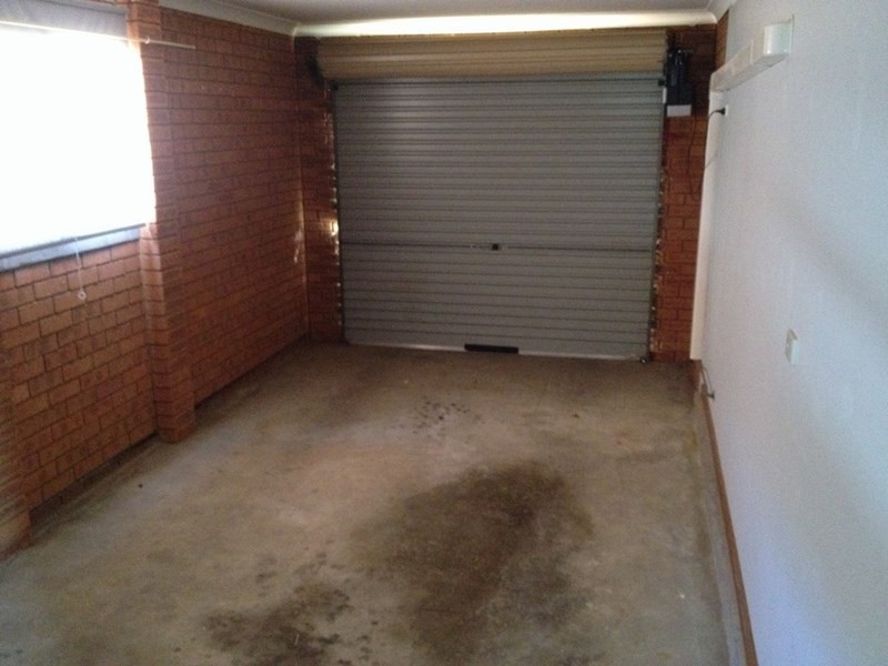 1/2 Borneo Place, Wagga Wagga NSW 2650