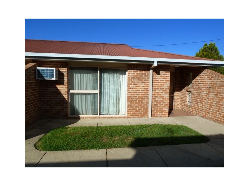 1/7 Kokoda Street, Wagga Wagga NSW 2650