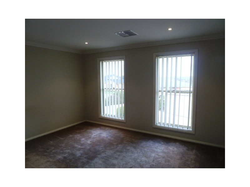 2/81 Atherton Crescent, Tatton NSW 2650