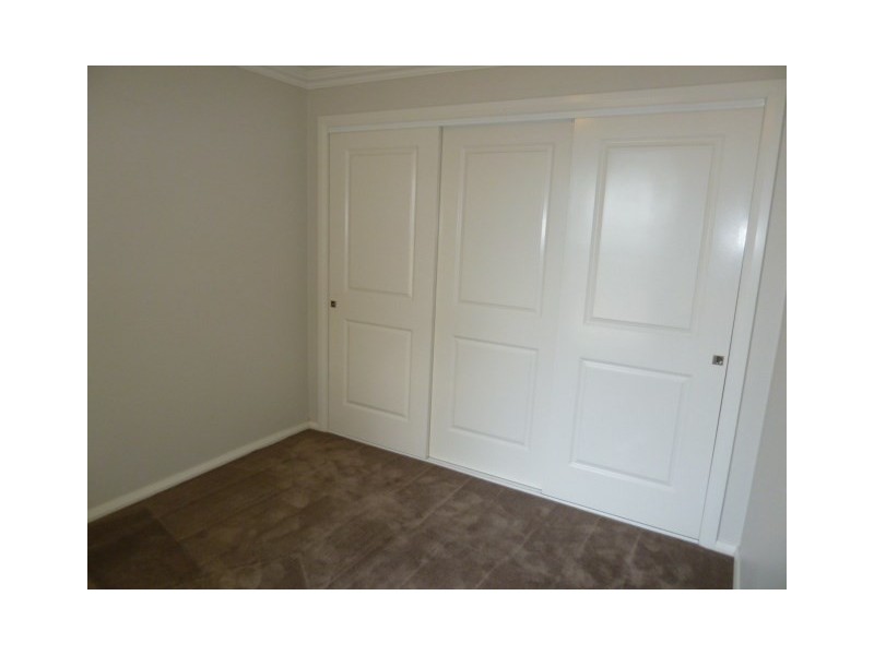 2/81 Atherton Crescent, Tatton NSW 2650