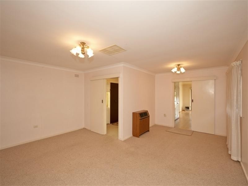 13 Bavaria Street, Wagga Wagga NSW 2650