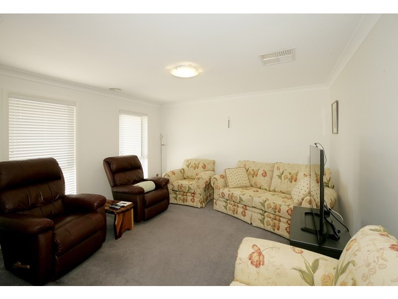 104 Mima Street, Glenfield Park NSW 2650