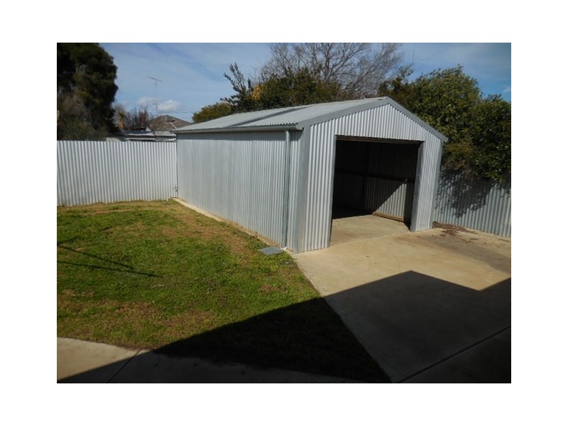 216 Kincaid Street, Wagga Wagga NSW 2650