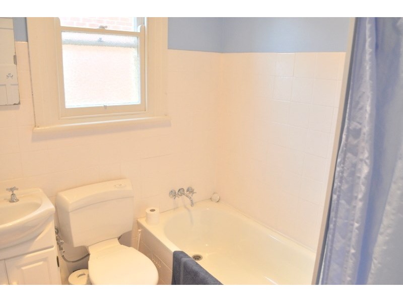 3 Edmondson Street, Wagga Wagga NSW 2650