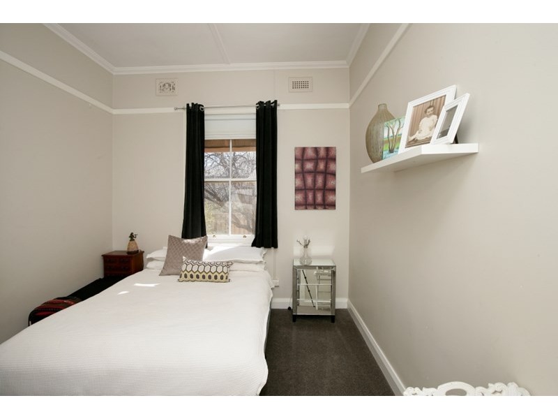 1 Mary Street, North Wagga Wagga NSW 2650