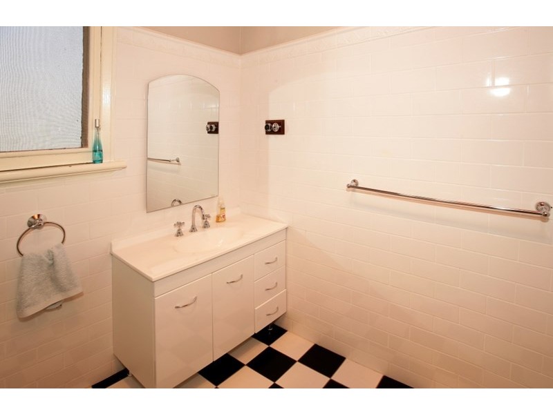 1 Mary Street, North Wagga Wagga NSW 2650