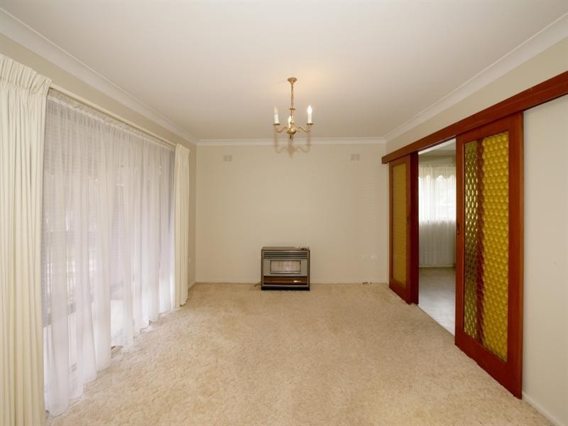 81 Raye Street, Tolland NSW 2650