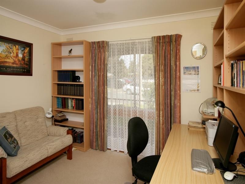 6 Moran Street, Tolland NSW 2650