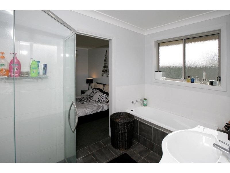 3 Beech Street, Forest Hill NSW 2651