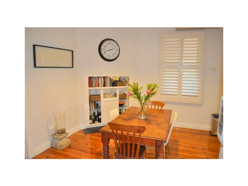 131 Gurwood Street, Wagga Wagga NSW 2650
