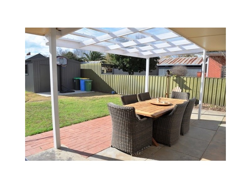 131 Gurwood Street, Wagga Wagga NSW 2650