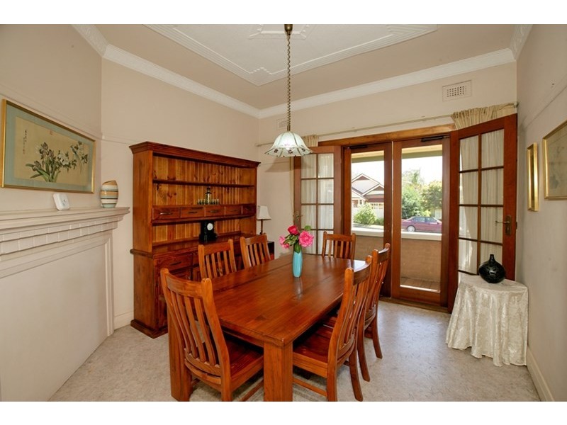 1 Edmondson Street, Wagga Wagga NSW 2650