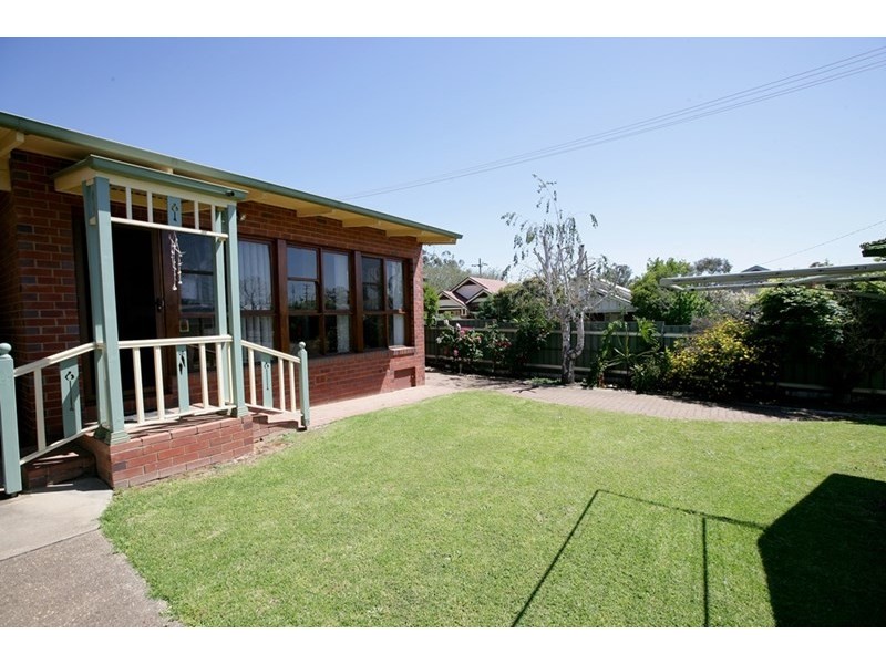 1 Edmondson Street, Wagga Wagga NSW 2650