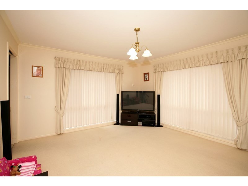 4 Headley Place, Wagga Wagga NSW 2650