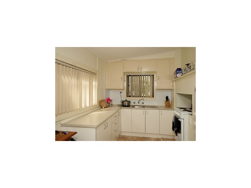 13 Henry Street, Wagga Wagga NSW 2650