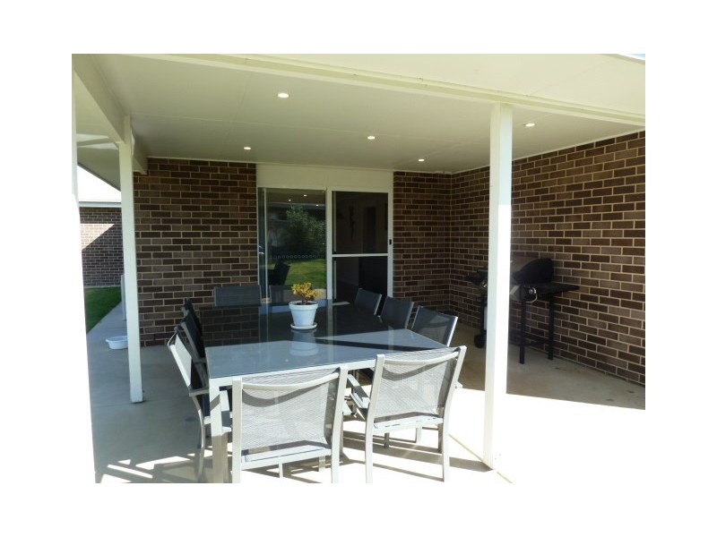 28 Mirrul Street, Wagga Wagga NSW 2650