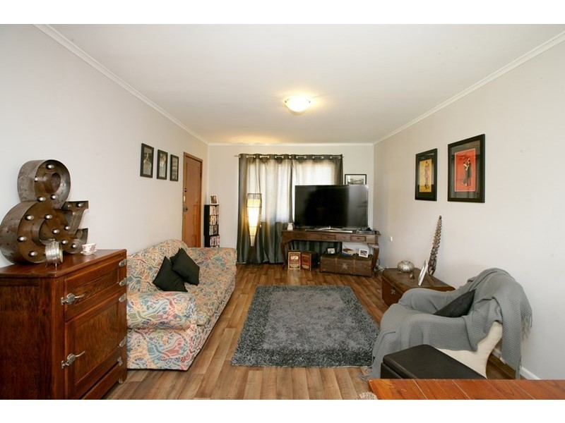 29 Gilmore Avenue, Mount Austin NSW 2650