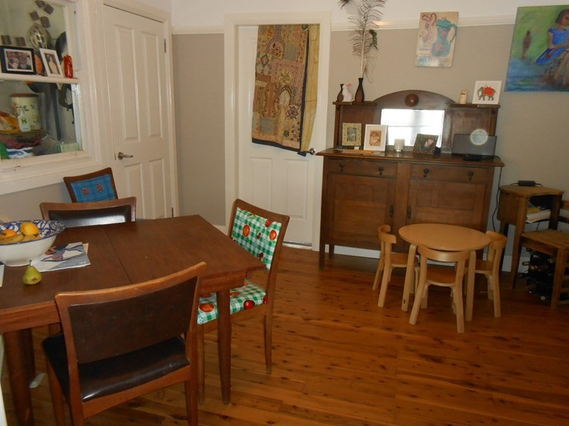 3 Heydon Avenue, Turvey Park NSW 2650