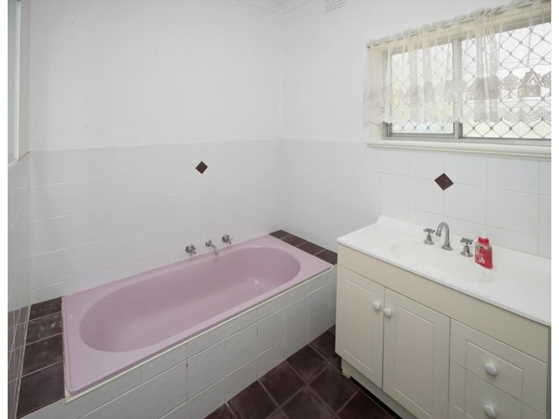 16B Broad Street, Wagga Wagga NSW 2650