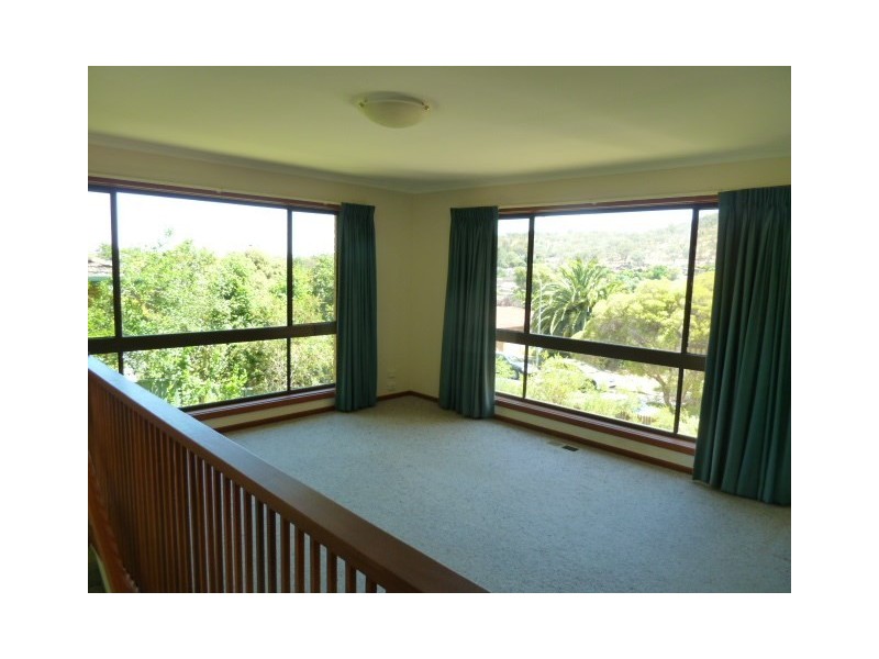 17 Malumba Crescent, Kooringal NSW 2650