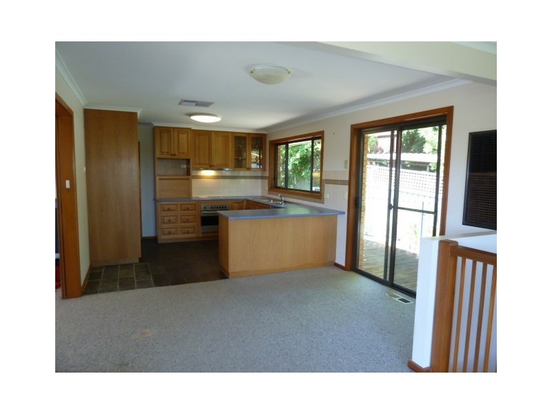 17 Malumba Crescent, Kooringal NSW 2650