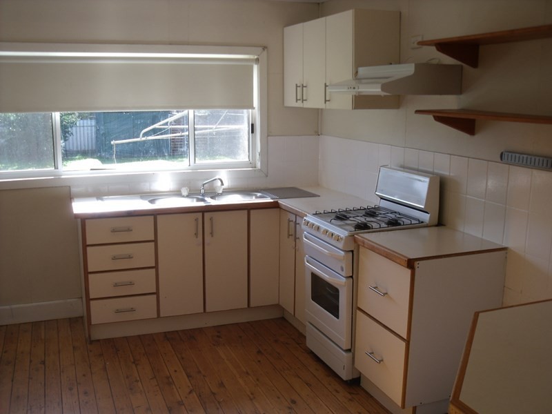 21 Heydon Avenue, Turvey Park NSW 2650