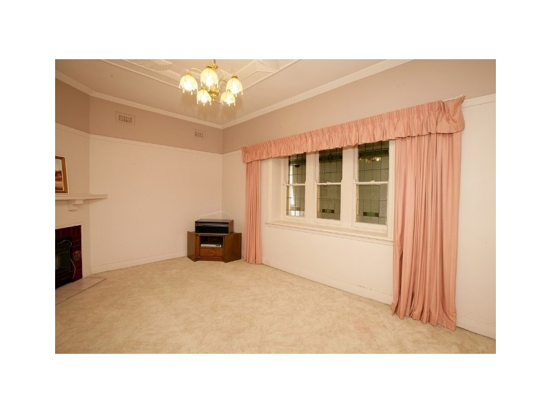 1 Edmondson Street, Wagga Wagga NSW 2650