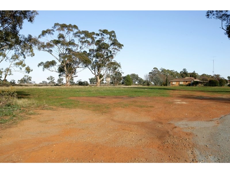 12 Hare Street, Marrar NSW 2652