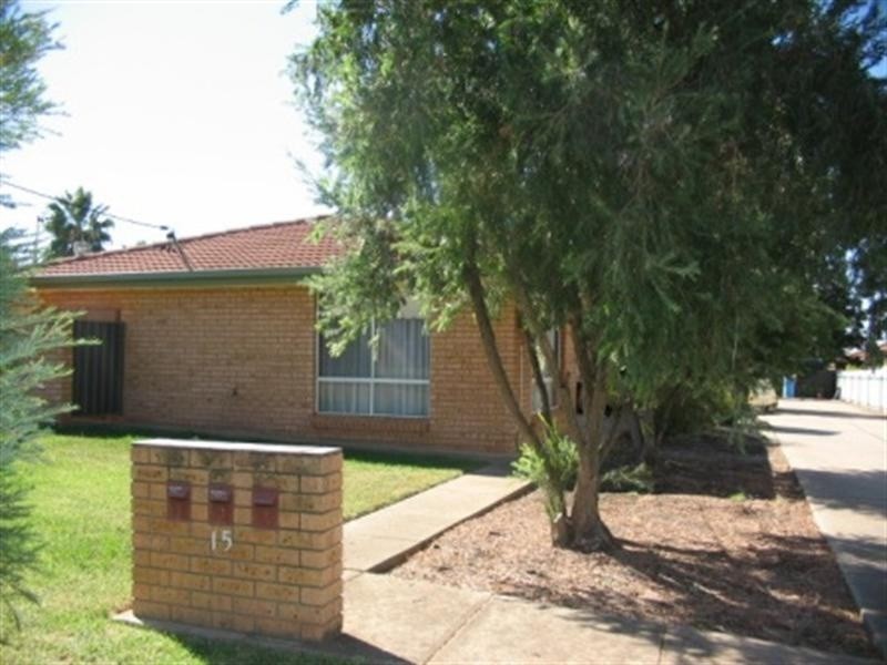 2/15 Kokoda Street, Ashmont NSW 2650