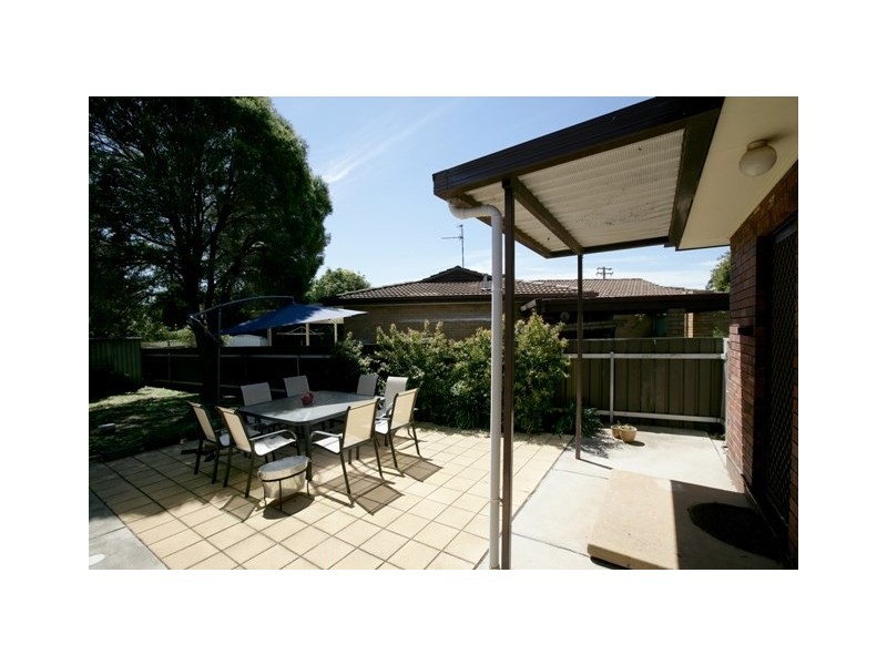 17 Telopea Crescent, Lake Albert NSW 2650