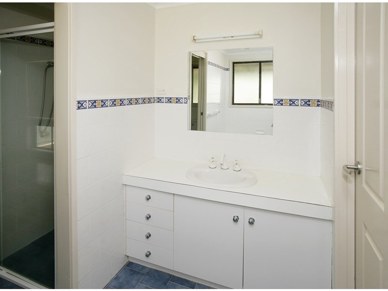 11 Buchhorn Street, Tolland NSW 2650