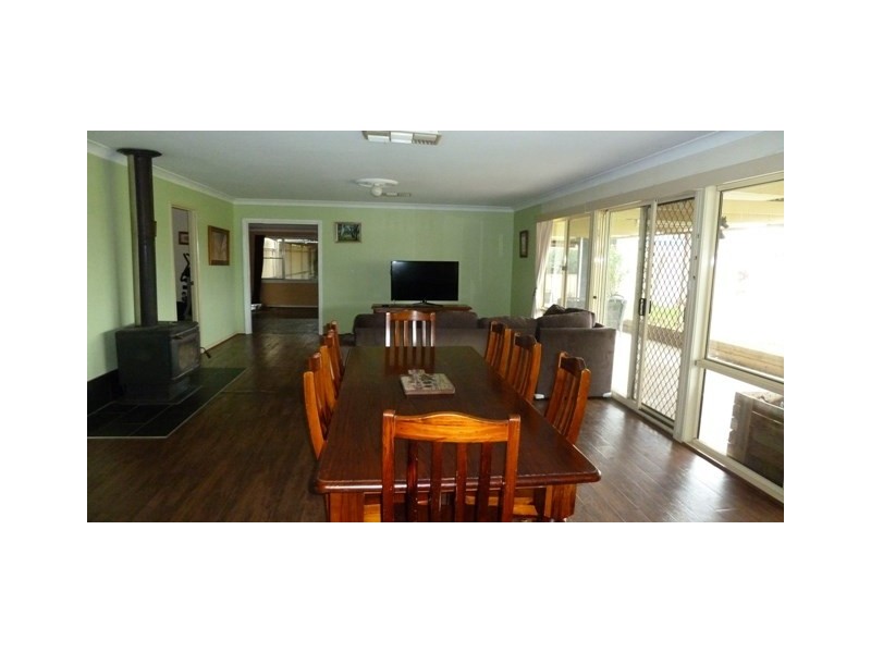 60 Cleek Street, Currawarna NSW 2650