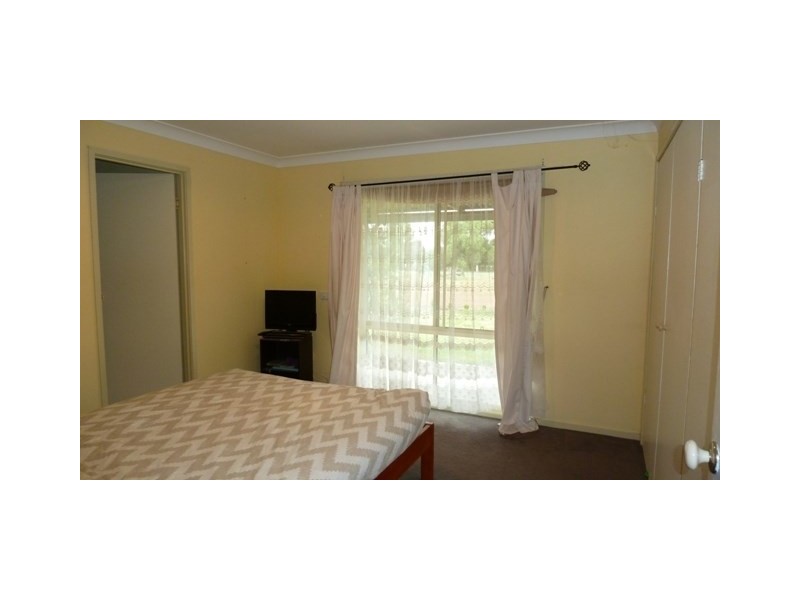 60 Cleek Street, Currawarna NSW 2650