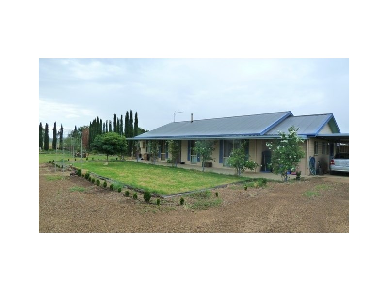 60 Cleek Street, Currawarna NSW 2650