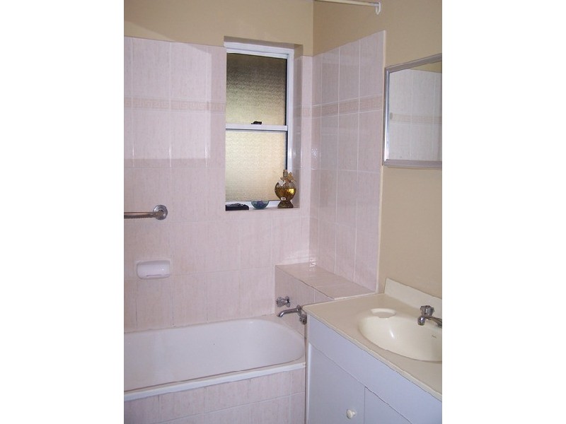Forest Hill NSW 2651