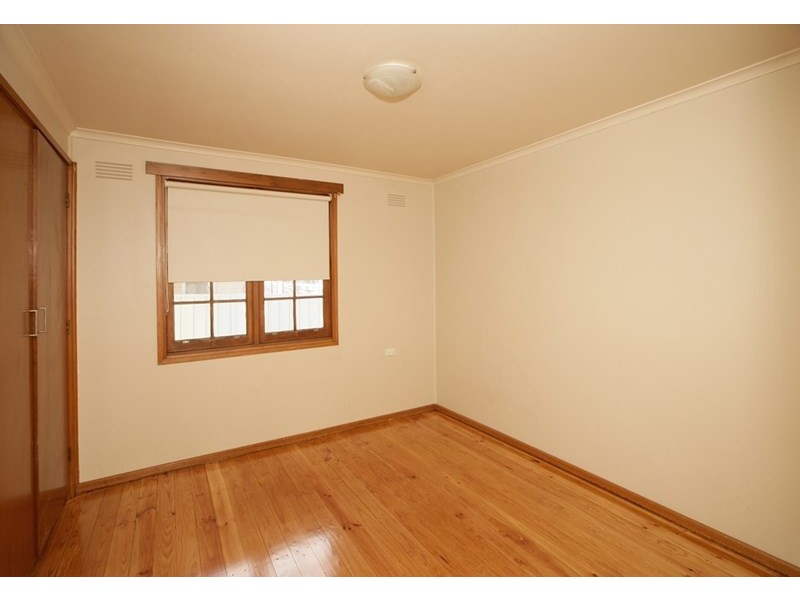 14 Chifley Crescent, Kooringal NSW 2650