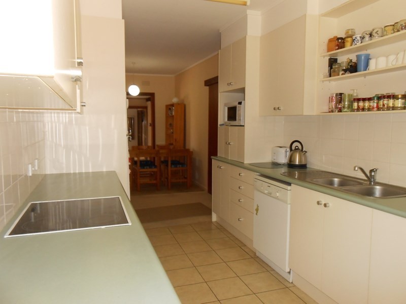 10 Bruce Street, Wagga Wagga NSW 2650