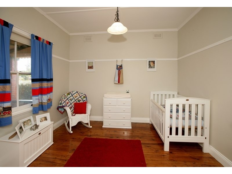 44 Meurant Avenue, Wagga Wagga NSW 2650