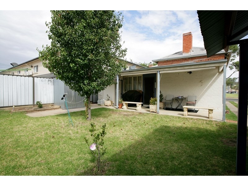 17 Morgan Street, Wagga Wagga NSW 2650