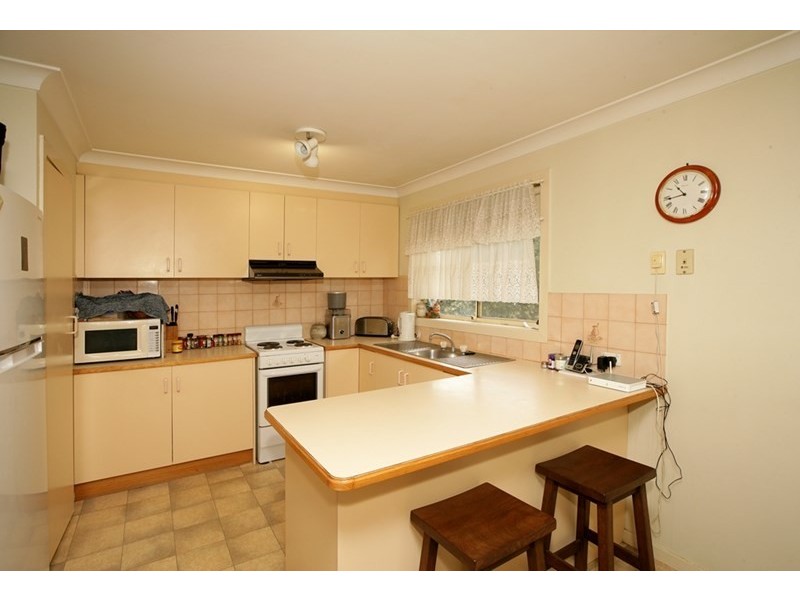 72 Dalman Parkway, Glenfield Park NSW 2650
