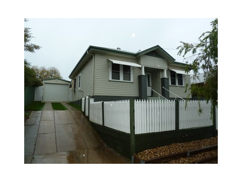 48 Railway Street, Wagga Wagga NSW 2650