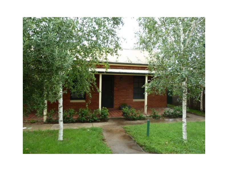 63a Kincaid Street, Wagga Wagga NSW 2650