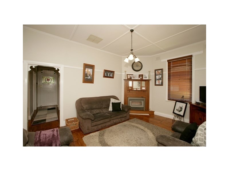 44 Meurant Avenue, Wagga Wagga NSW 2650