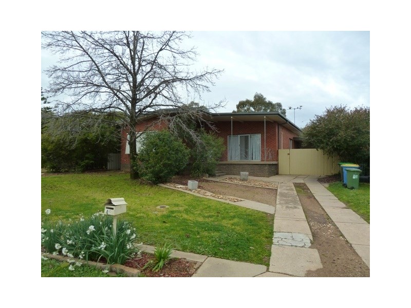 49 Northcott Parade, Wagga Wagga NSW 2650