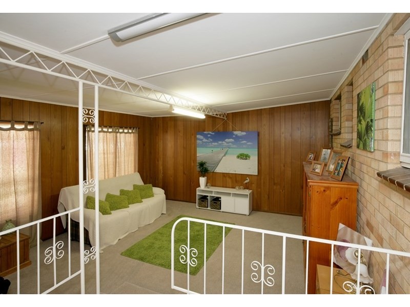 32 Walteela Avenue, Mount Austin NSW 2650