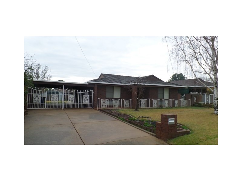 29 Crawford Street, Wagga Wagga NSW 2650